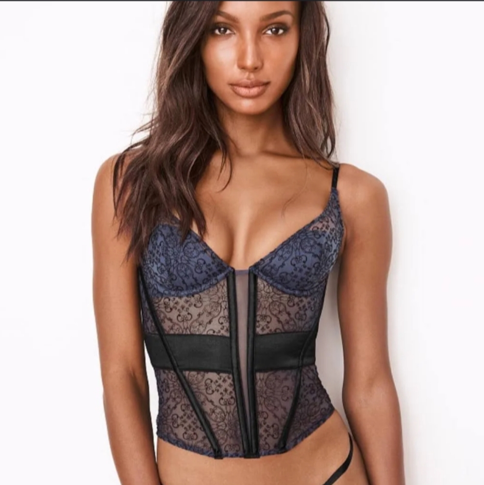 VS corset bustier
